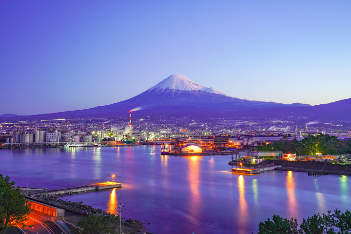Tarifas del Shinkansen y métodos de reserva de billetes desde Osaka a Shin-Fuji