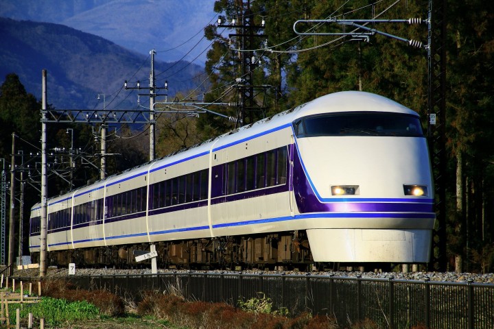 Horarios, tarifas y cómo comprar billetes del tren "Kinu"