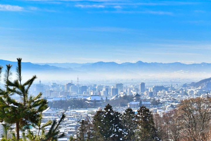 Tarifs et modalités de réservation des billets de Shinkansen entre Kanazawa et Nagano