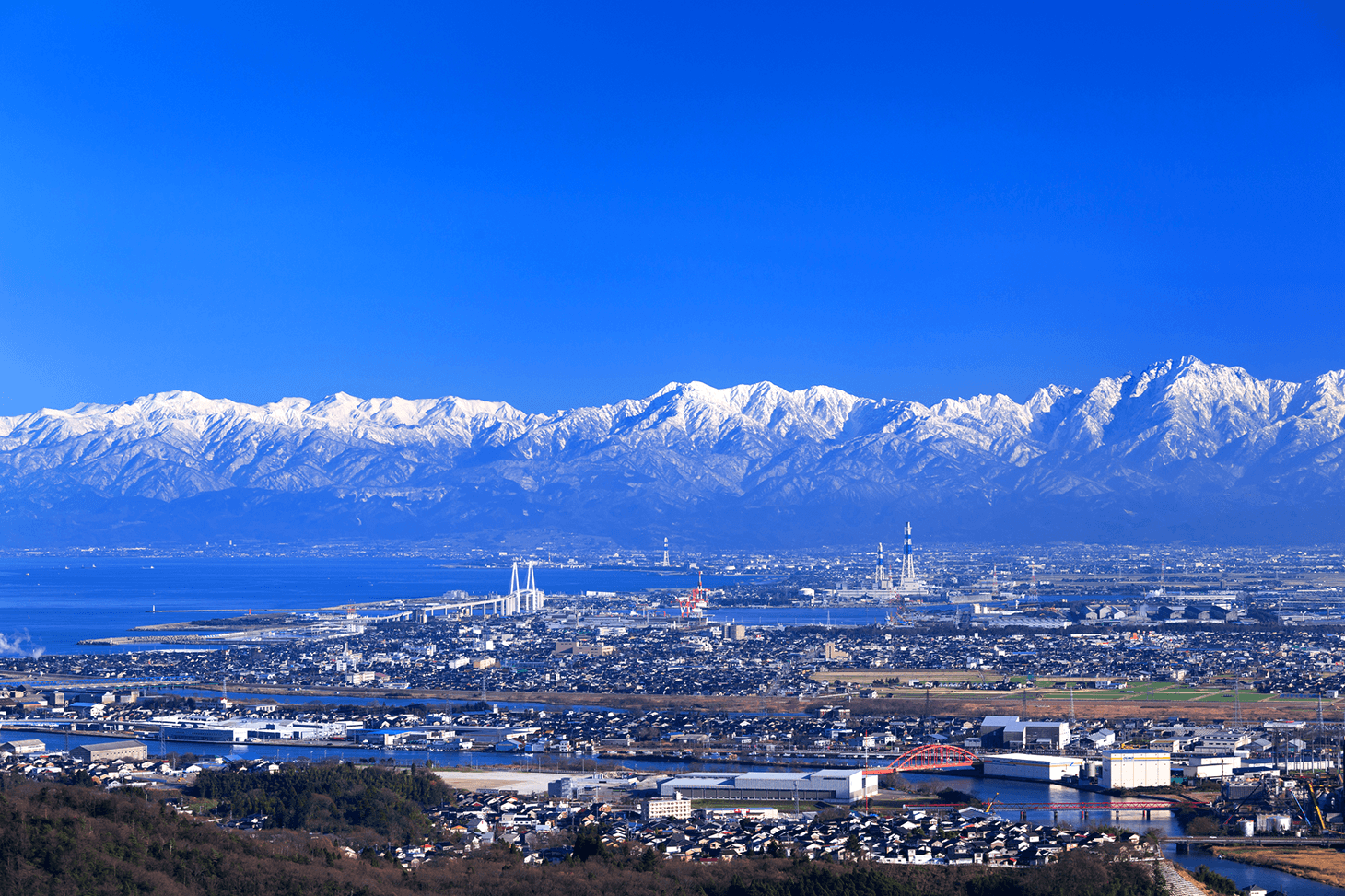 Tarifas del Shinkansen y métodos de reserva de billetes de Tokio a Toyama - Ekitan