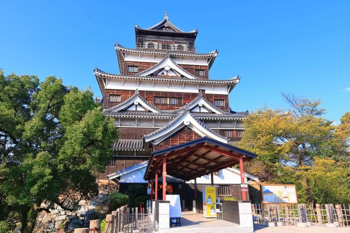 Tarifas del Shinkansen y métodos de reserva de billetes de Kokura a Hiroshima
