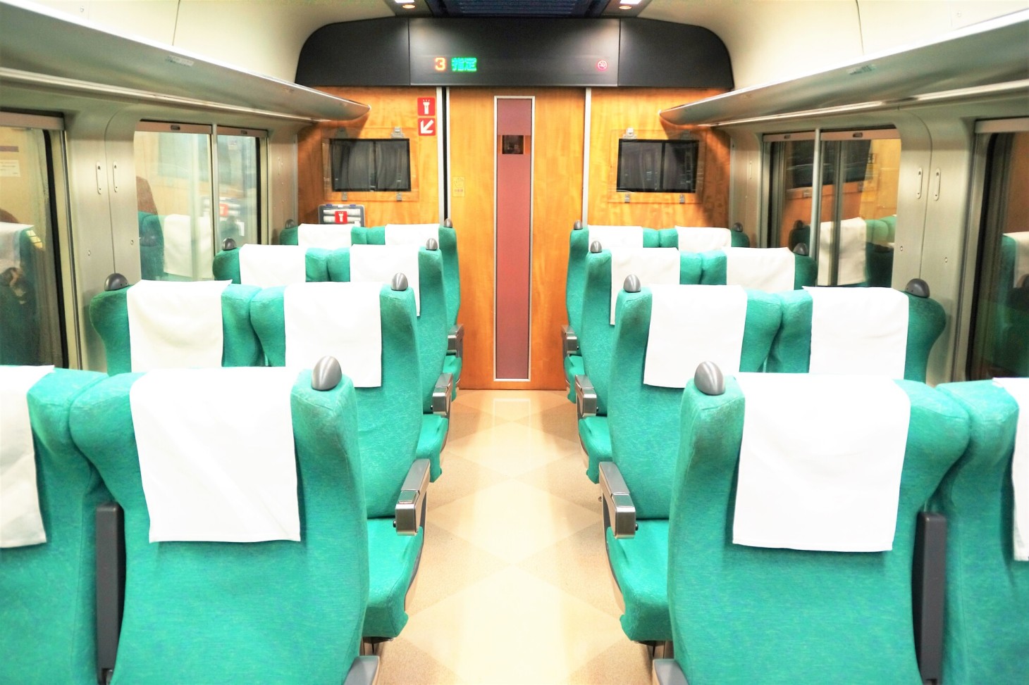 Dentro del Limited Express SOYA