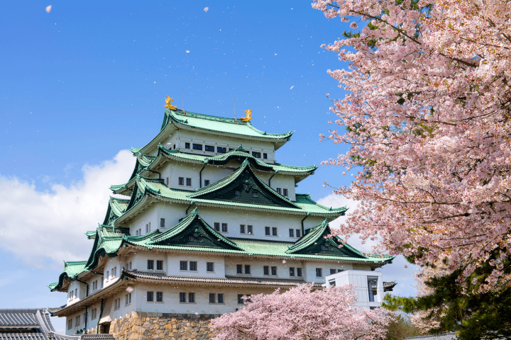 Tarifas del Shinkansen y métodos de reserva de billetes de Okayama a Nagoya.