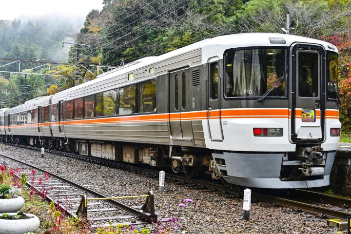「IIDA LINE HIKYO STATION TRAIN」의 시각표・요금・티켓 구입 방법